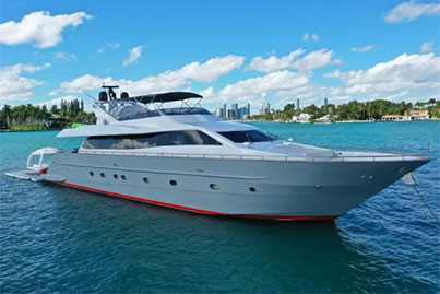 rent-yacht-Tecnomar-103-Miami