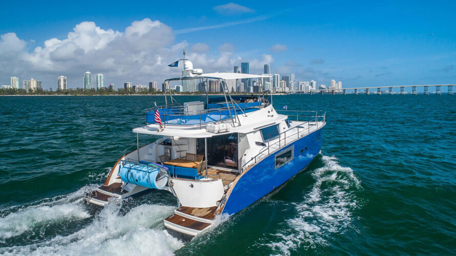 Catamaran Fountaine Pajot 47 Aeolus Miami 10