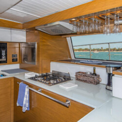 Catamaran Fountaine Pajot 47 Aeolus Miami 29