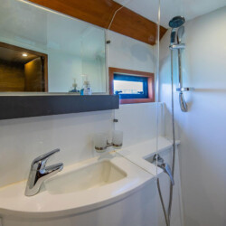 Catamaran Fountaine Pajot 47 Aeolus Miami 35