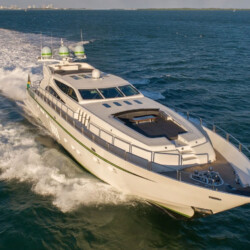 yacht 115 Leopard Encore Miami 1