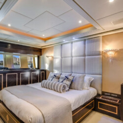 yacht 115 Leopard Encore Miami 25
