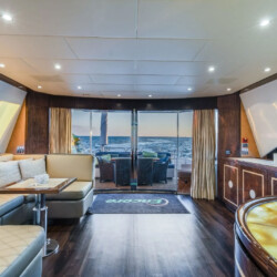 yacht 115 Leopard Encore Miami 29