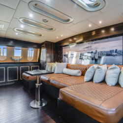 yacht 115 Leopard Encore Miami 35