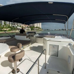 yacht 78 Ferretti Destiny Miami 12