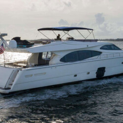 yacht 78 Ferretti Destiny Miami 2