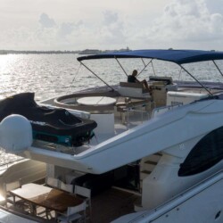 yacht 78 Ferretti Destiny Miami 23