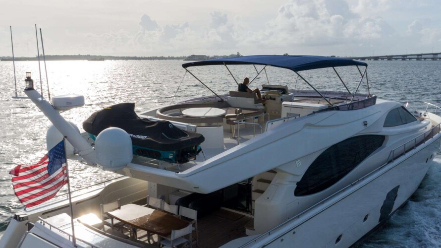 yacht 78 Ferretti Destiny Miami 23