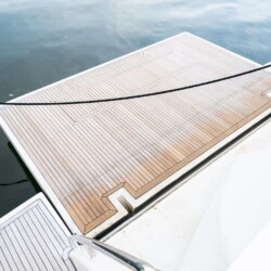 yacht 78 Ferretti Destiny Miami 25