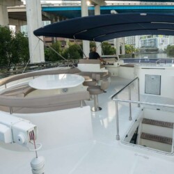 yacht 78 Ferretti Destiny Miami 29