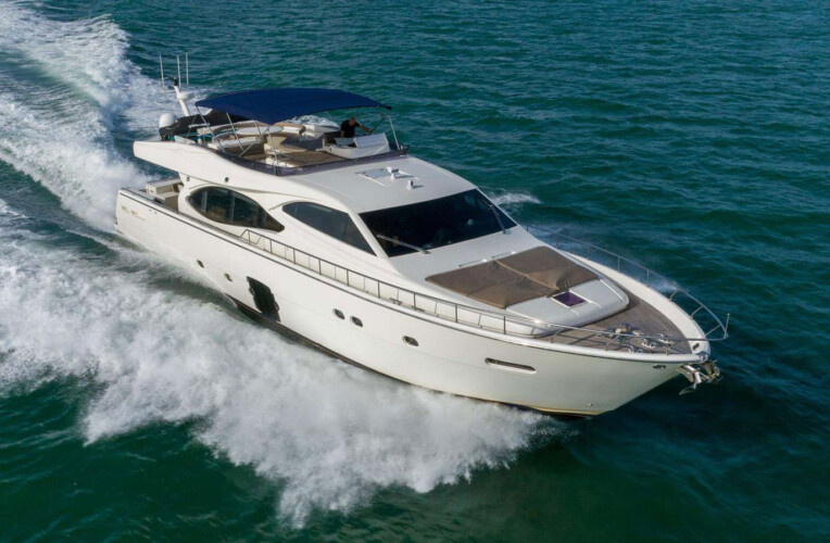 yacht 78 Ferretti Destiny Miami 3