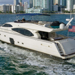 yacht 78 Ferretti Destiny Miami 4