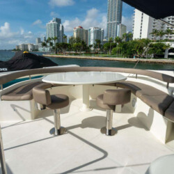 yacht 78 Ferretti Destiny Miami 6