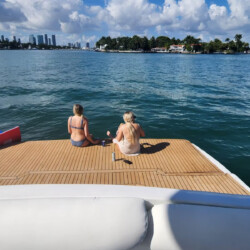 yacht Aicon 65 Warrior Miami 15