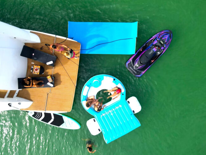 yacht Aicon 65 Warrior Miami 6