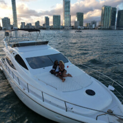 yacht Aicon 65 miami 12