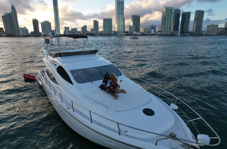 yacht Aicon 65 miami 12