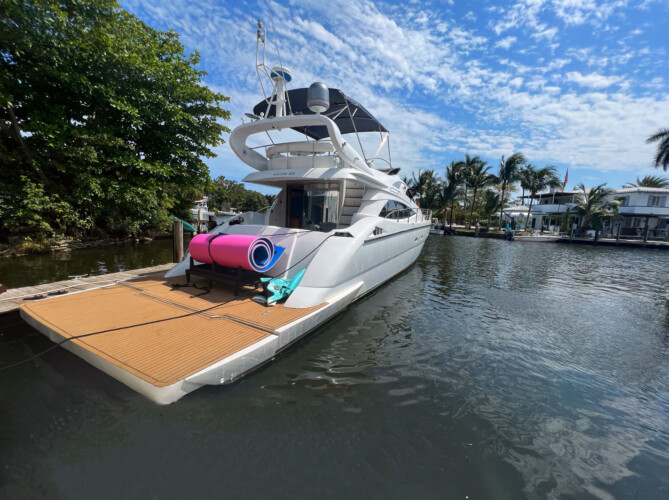 yacht Aicon 65 miami 13