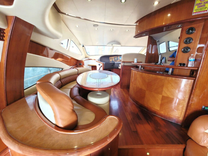 yacht Aicon 65 miami 14