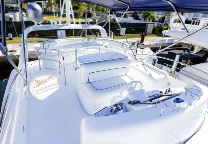 yacht Aicon 65 miami 20