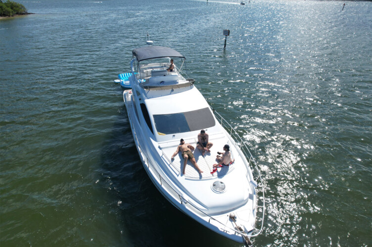 yacht Aicon 65 miami 9