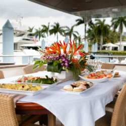 yacht Azimut 100 Daniela Miami 12