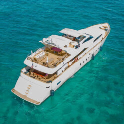 yacht Azimut 100 Daniela Miami 2
