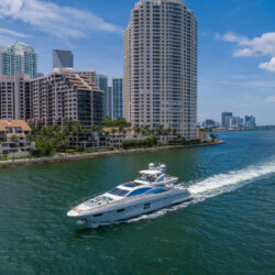 yacht Azimut 103 Scarlet Miami 1