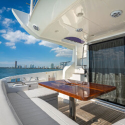 yacht Azimut 54 ALPHA Miami 4