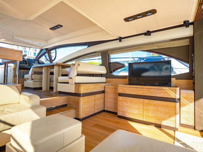 yacht Azimut 54 ALPHA Miami 5