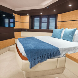 yacht Azimut 54 ALPHA Miami 7