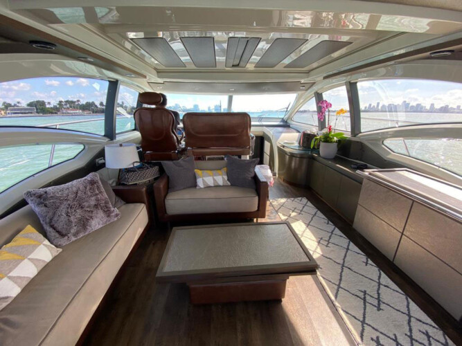 yacht Azimut 62S Life is Great Miami 7