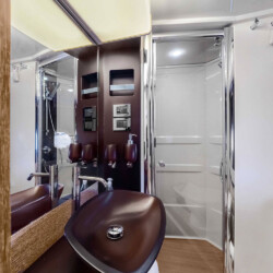 yacht Azimut 64 Third Wind Miami 20