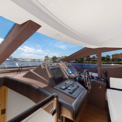 yacht Azimut 64 Third Wind Miami 26