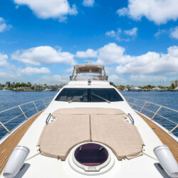 yacht Azimut 64 Third Wind Miami 30