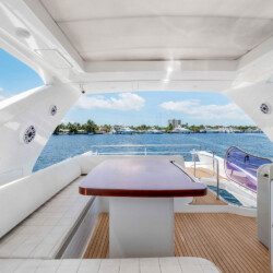 yacht Azimut 64 Third Wind Miami 34