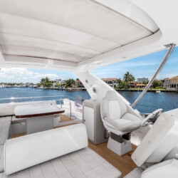 yacht Azimut 64 Third Wind Miami 35
