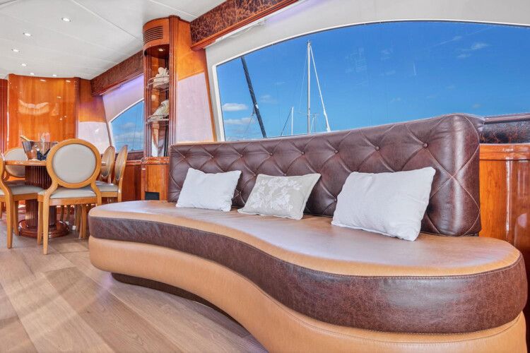 yacht Azimut 85 Elizee Miami 14