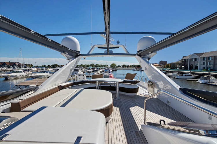 yacht Azimut 85 Elizee Miami 15