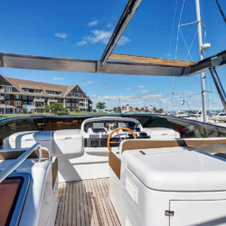 yacht Azimut 85 Elizee Miami 17