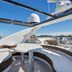 yacht Azimut 85 Elizee Miami 18