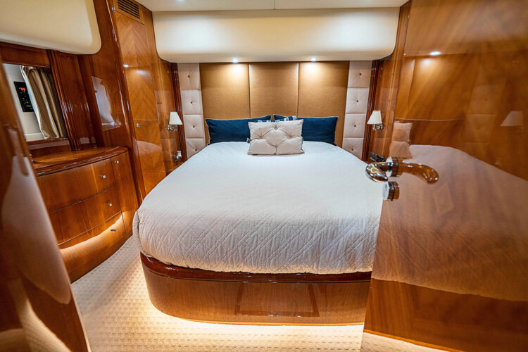 yacht Azimut 85 Elizee Miami 29