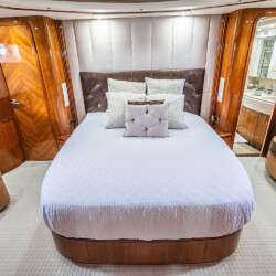yacht Azimut 85 Elizee Miami 31
