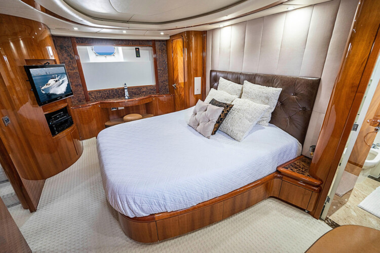 yacht Azimut 85 Elizee Miami 32