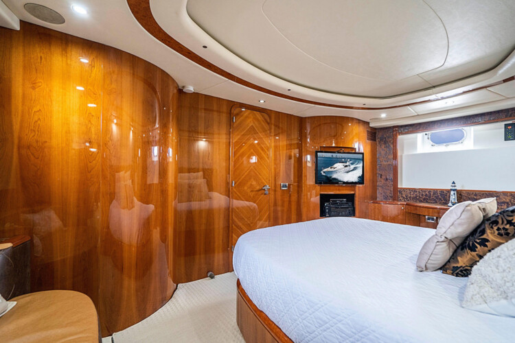 yacht Azimut 85 Elizee Miami 33