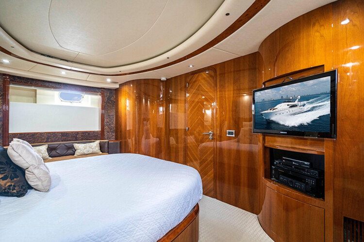 yacht Azimut 85 Elizee Miami 34