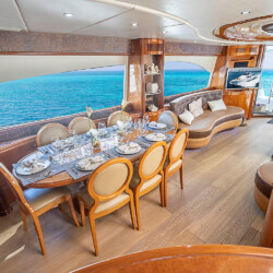 yacht Azimut 85 Elizee Miami 36