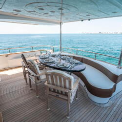 yacht Azimut 85 Elizee Miami 39