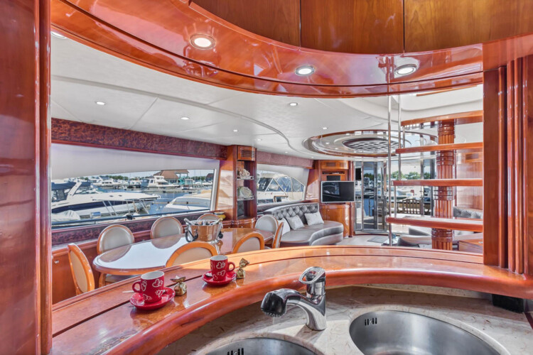 yacht Azimut 85 Elizee Miami 6