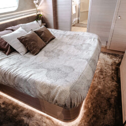 yacht Ferretti Custom Line Navetta 92 Bonus Round Miami 14